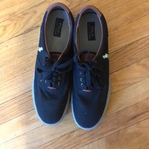 A pair of polo Ralph Lauren shoes  man size 17